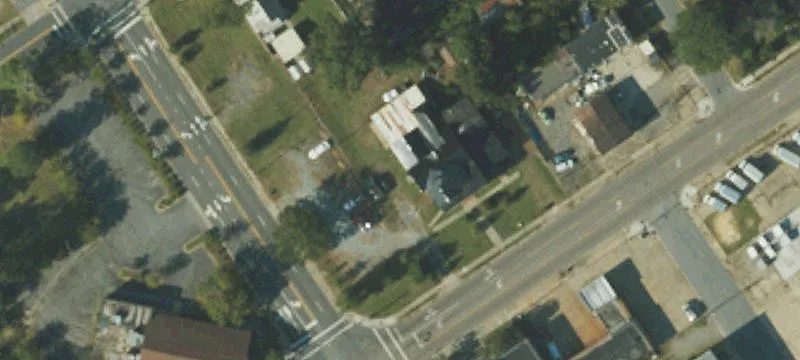 1206 Dickinson Ave