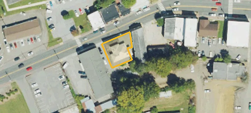 127 Main St