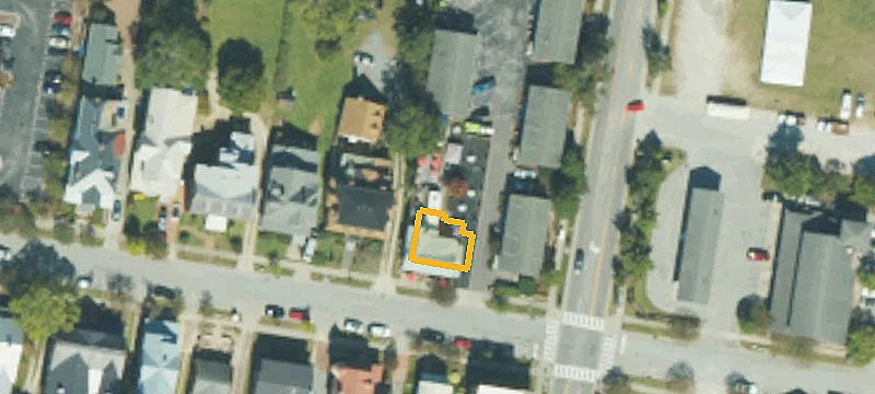 208 Pollock St