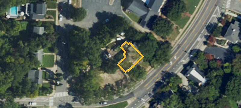 821 Wake Frst Rd