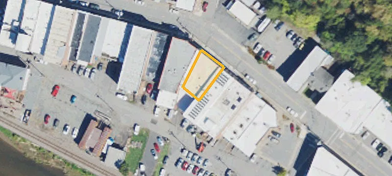 74 Main St