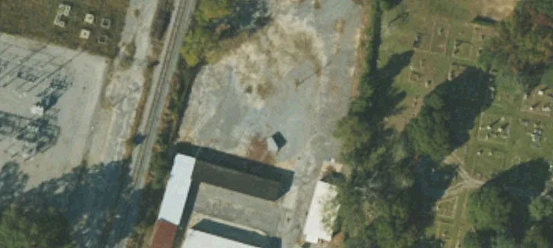 210 New St