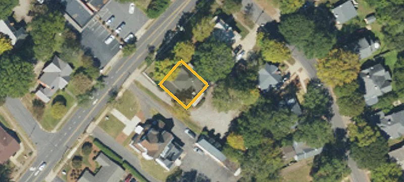 328 Davie Ave