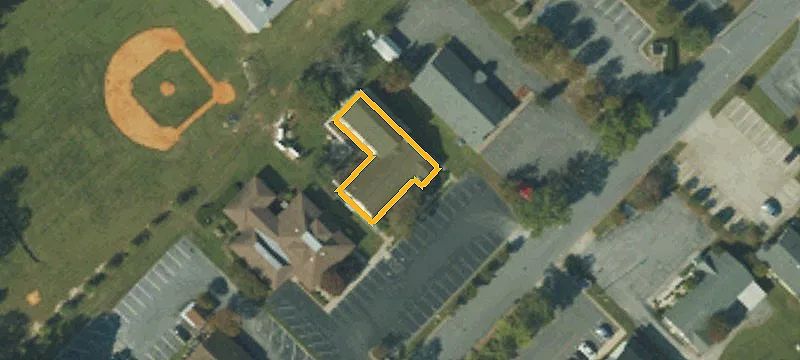 108 Oakmont Dr