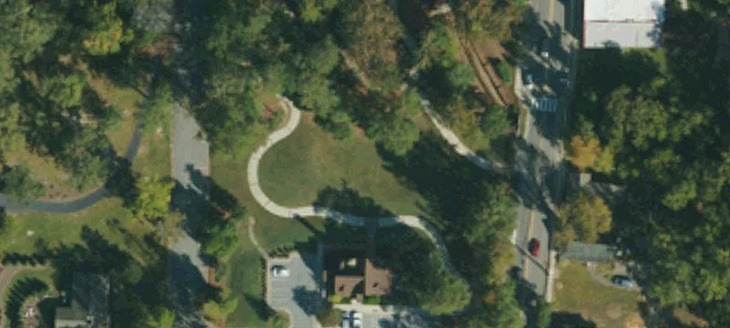 405 Spg Ave