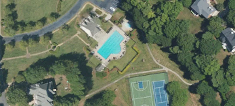 801 Kings Xing NW Dr