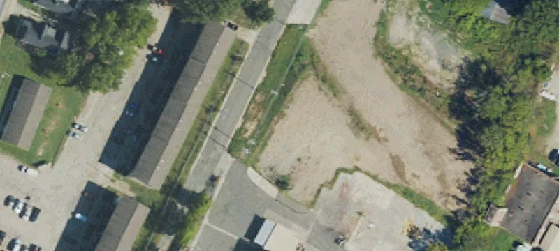 211 Holman St