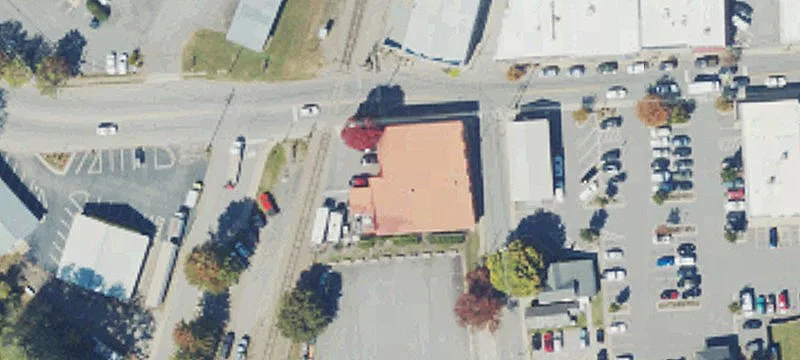 493 Hazelwood Ave