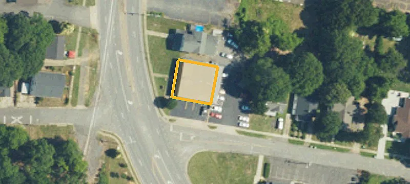 418 Broad St