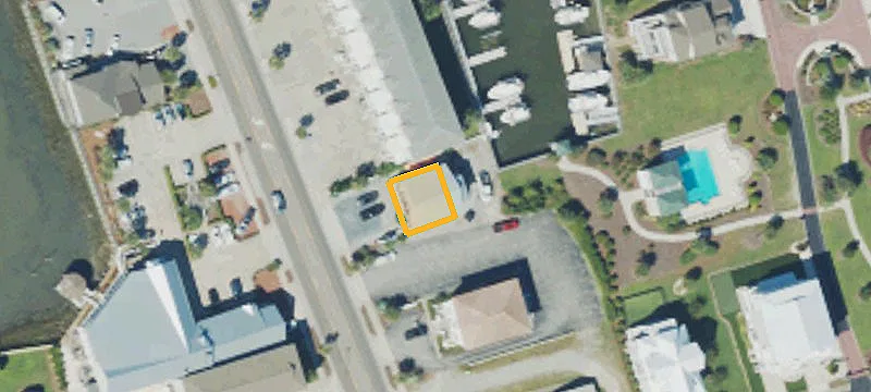 17 Cswy Dr