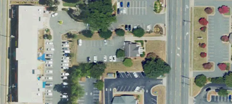 221 Main St