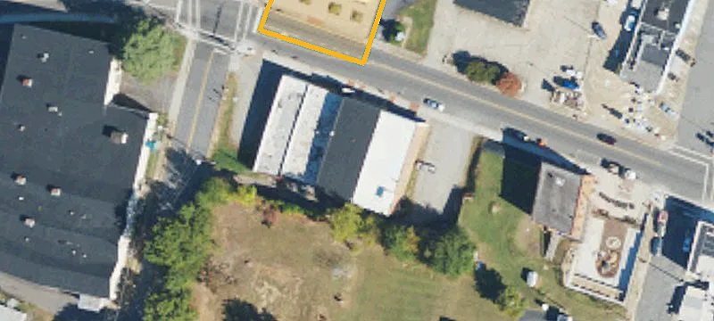 271 Main W St