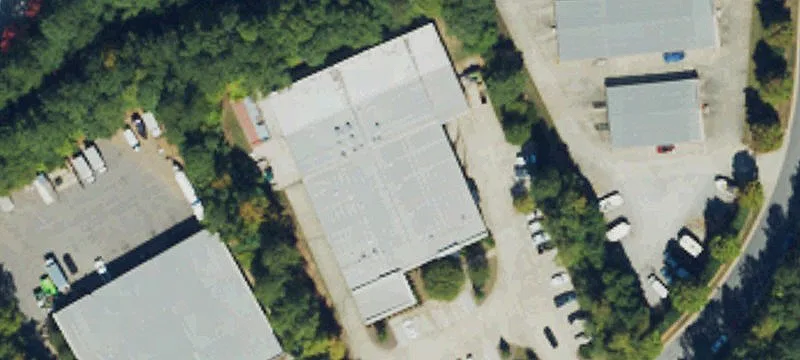 2490 Reliance Ave
