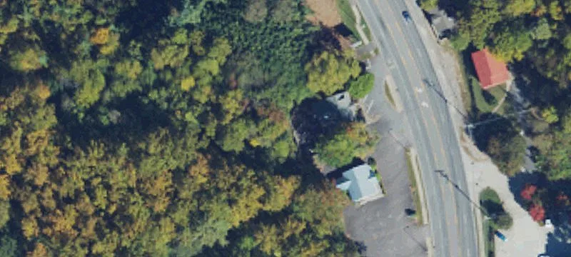 876 Main St