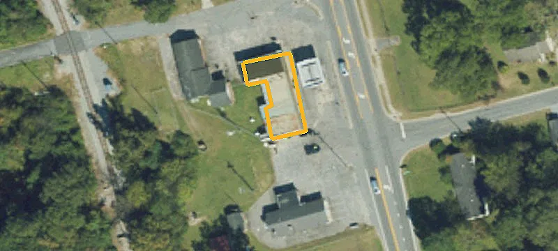 302 Main St