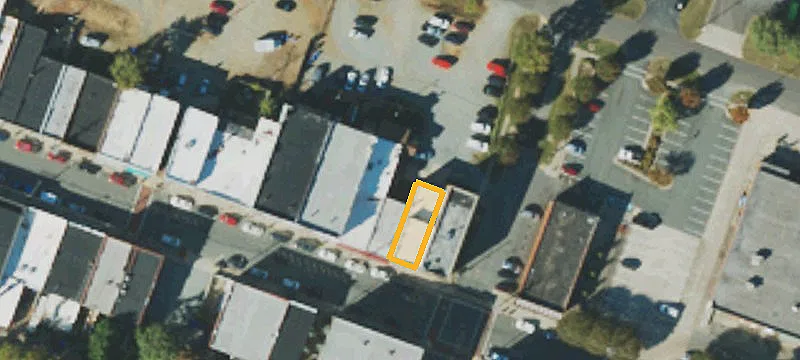 106 Clay St