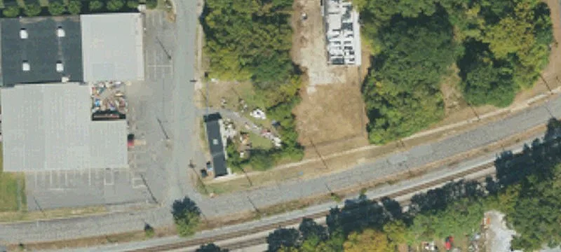 Airline Ave
