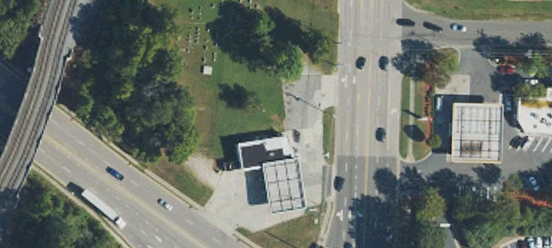5202 Miami Blvd