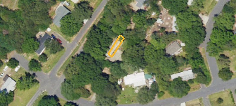 12421 Buxton Dr