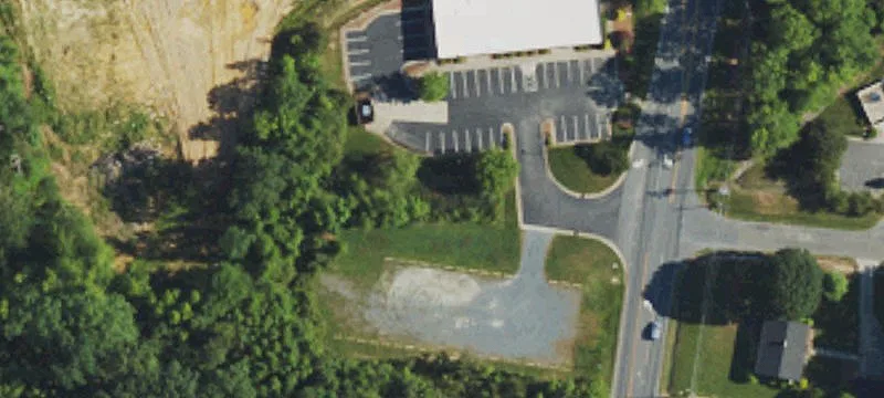 300 Mack Rd