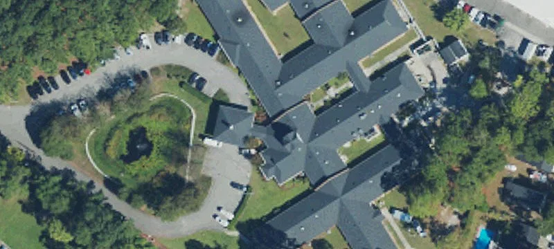 121 Racine Dr