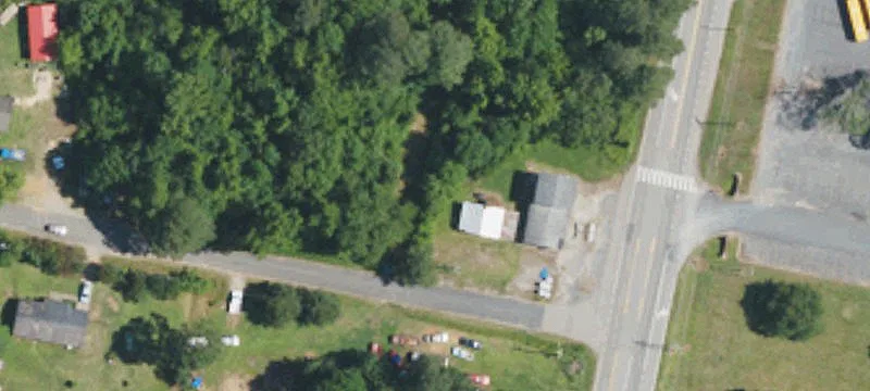 823 Us Hwy 52nd N