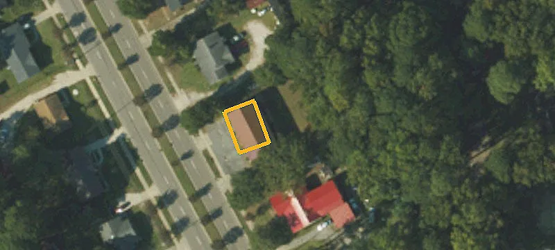717 Hooker Rd