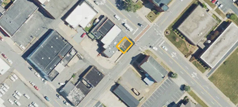 27 Ctr St