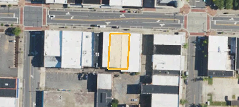 127 Main St