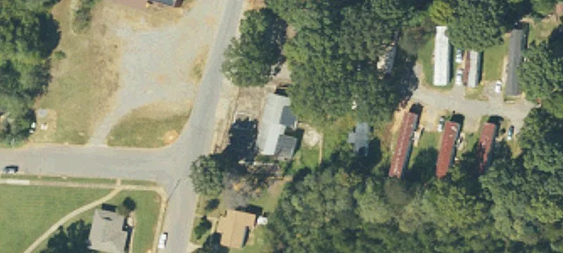 951 Park Dr