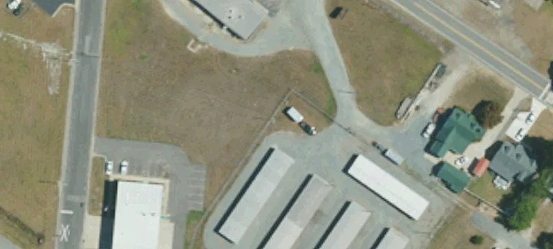 409 Doctor Donnie H Jones Jr W Blvd