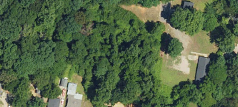 2021 Kennesaw Dr