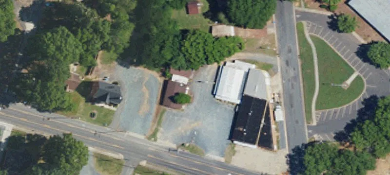 1705 Main St