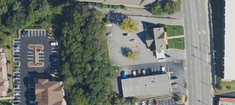 1911 Hendersonville Rd