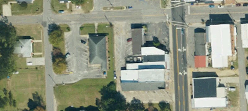 Main St