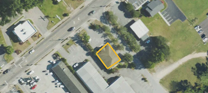 4637 Main St