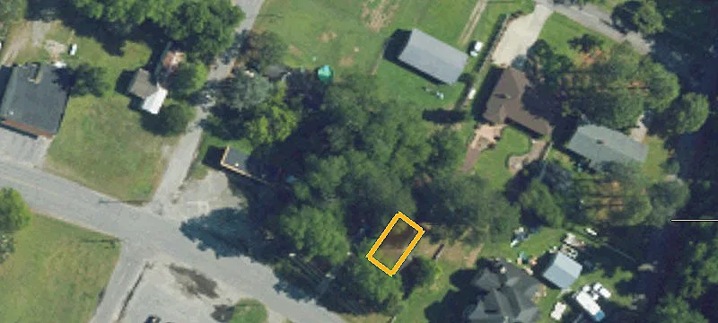 2227 Main St