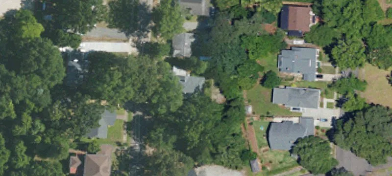 217 Leak Ave