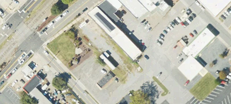 132 Main St