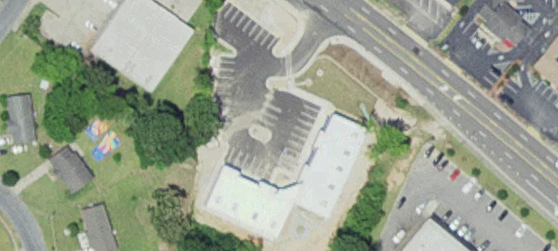 5447 Yadkin Rd