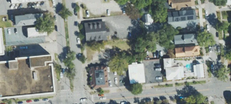 106 5th Ave