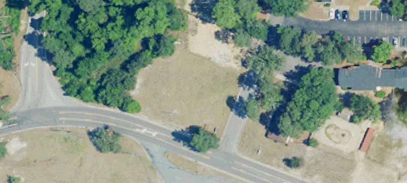 4958 Cameron Rd