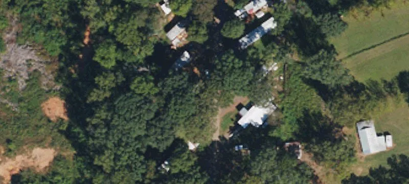 1852 Lucky Ln