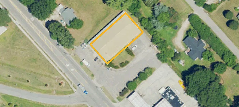 395 Main St