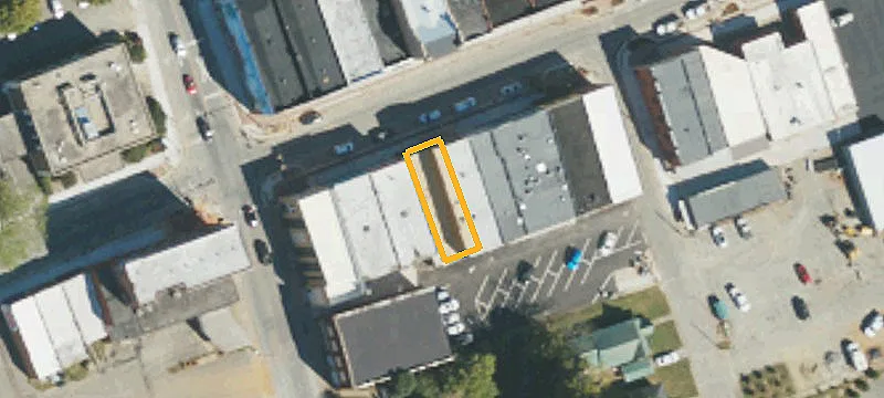 112 Main St