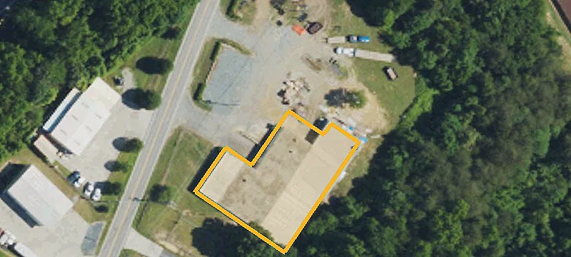 704 Pineywood Rd
