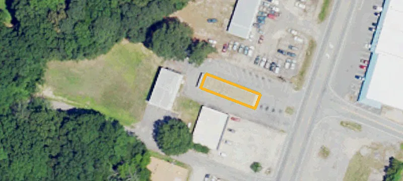 605 Bickett Blvd