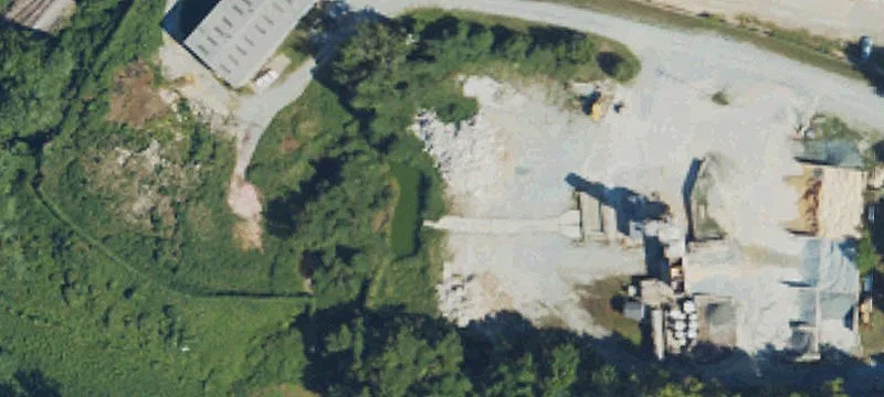 1008 Ellis Rd