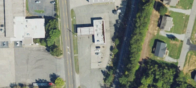 1810 Main St