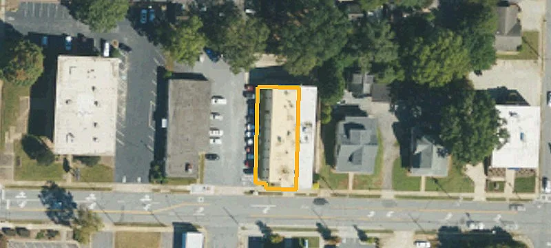 27 1st NE Ave